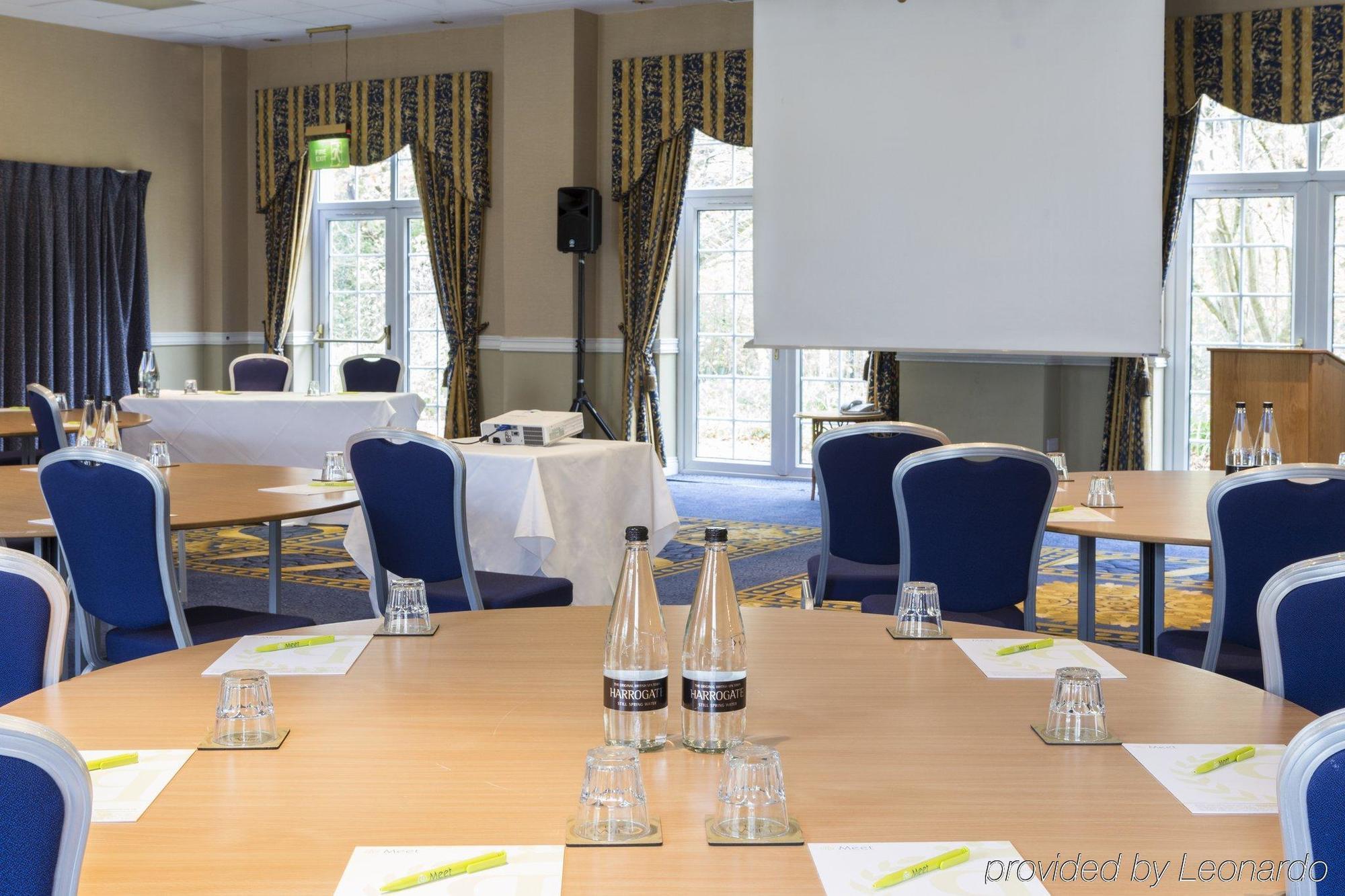 Basingstoke Country & Hotel Hook (Hampshire)