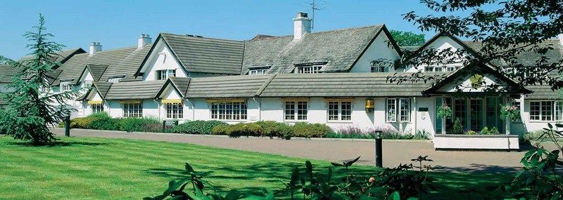 Hotel Basingstoke Country & 4*