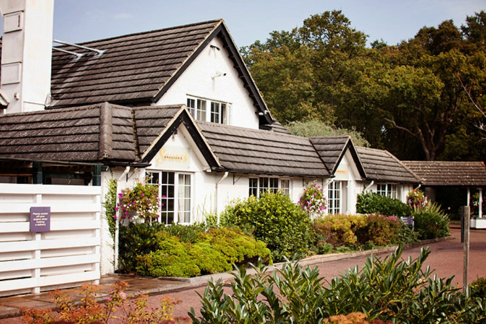 Basingstoke Country & Hotel Hook (Hampshire)
